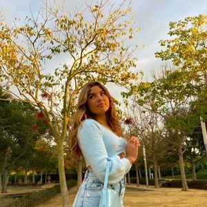 Meet your Posher, Valeria